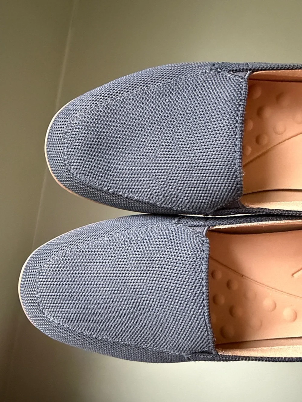 Easy Spirit Devitt women's slip-on loafers Orthotic Friendly Blue EUC
